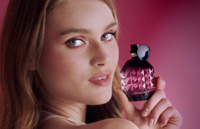 Perfumes de mujer más vendidos sweet black cyzone