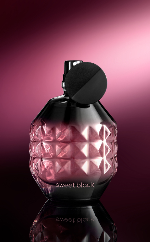 Perfume con sándalo de mujer duradero sweet black cyzone