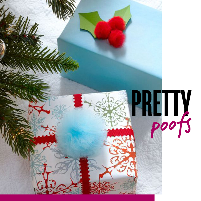 Envolturas de regalos de navidad decoración con pompones: pretty proofs | Fuente: Google Images